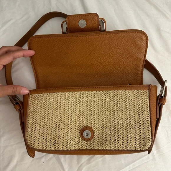 French connection shoulder bag - Picture 6 of 10